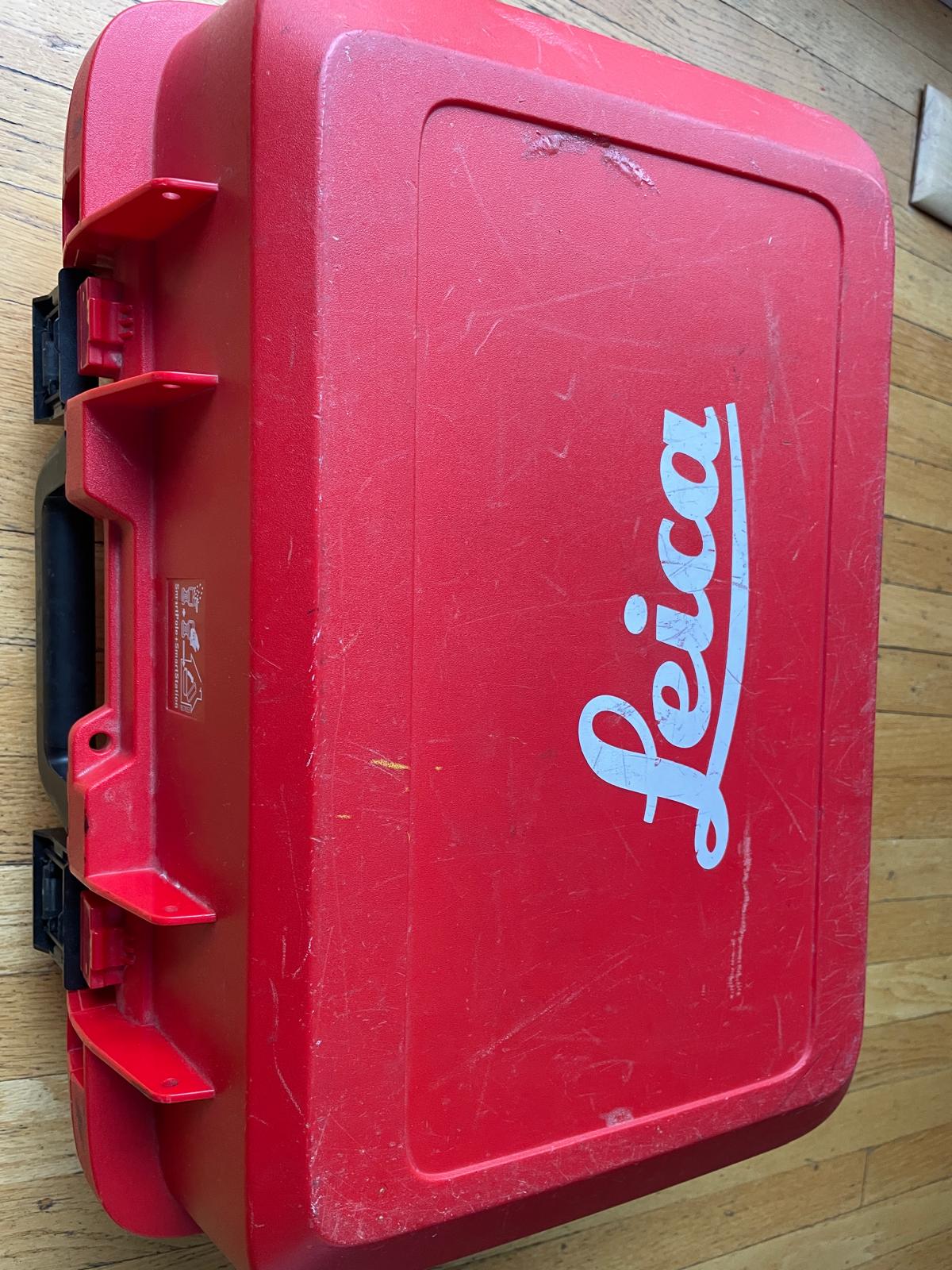 Leica CS20 data collector in red protective case