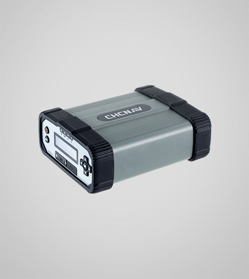 Side view of CHCNAV P5 with ventilation ports visible