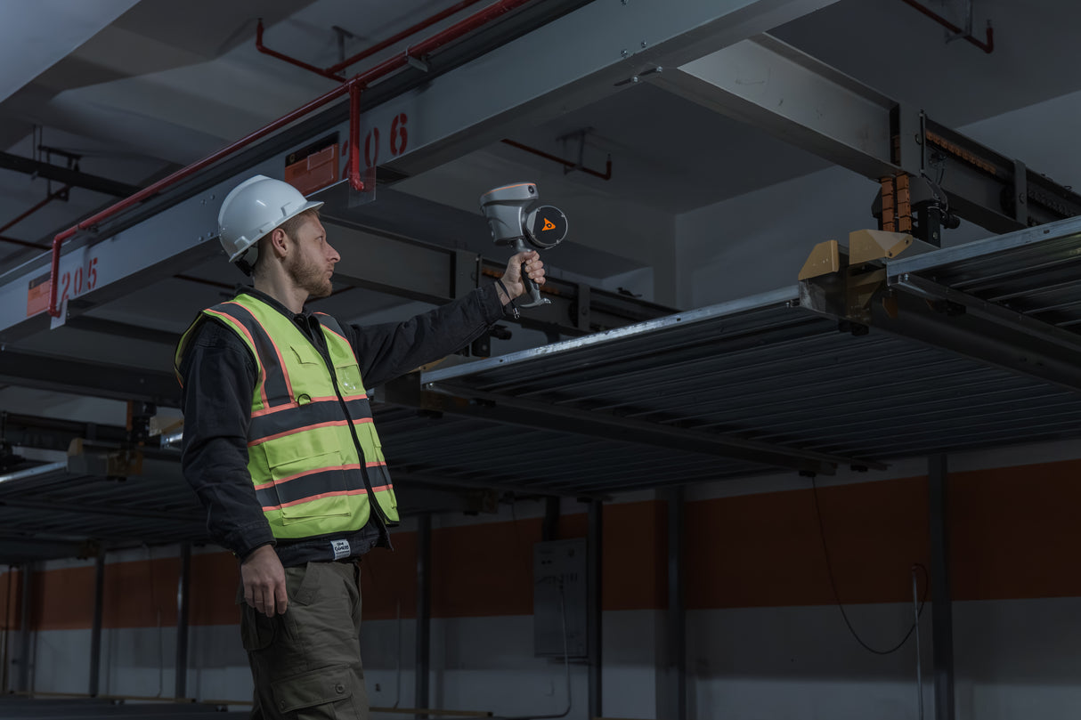 Night scan with RS10 showing point cloud preview